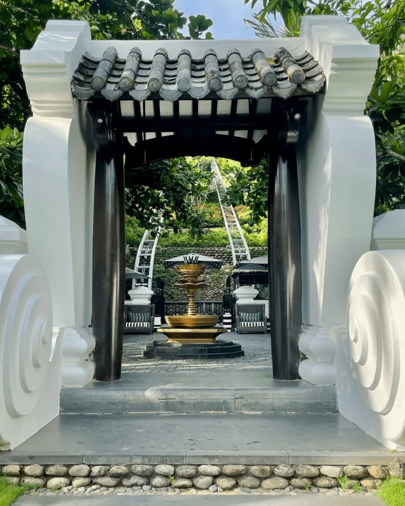 A Return to InterContinental Danang Sun Peninsula Resort resort’s gates opens view to most charming funicular railway Nam Tram is way to travel from the Heaven level down to the sea